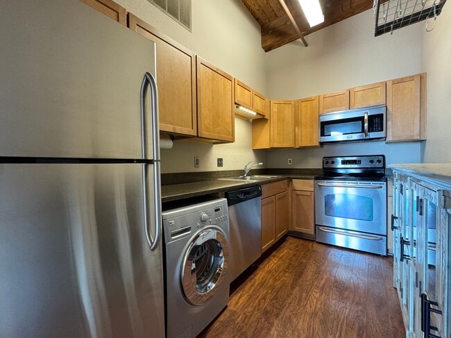 Photo - 609 Central St Unit 1403