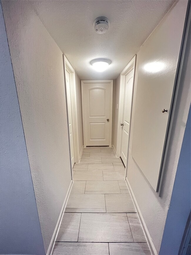 Photo - 3300 Pebblebrook Dr Unit 89