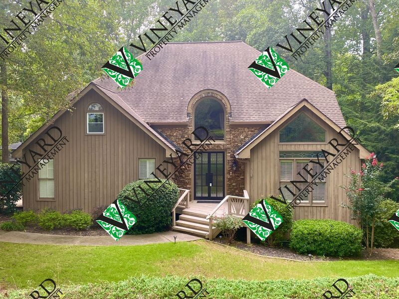 Photo - 4235 Loch Highland Pkwy NE