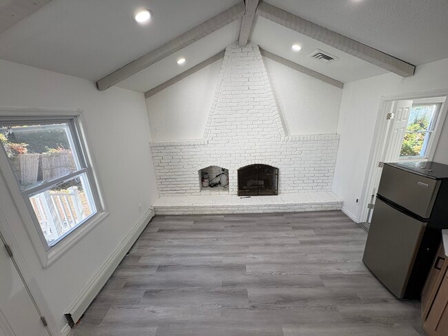 Photo - 3 William St Unit 1