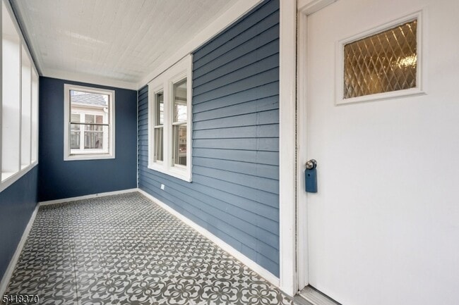 Photo - 32 Edgewood Rd