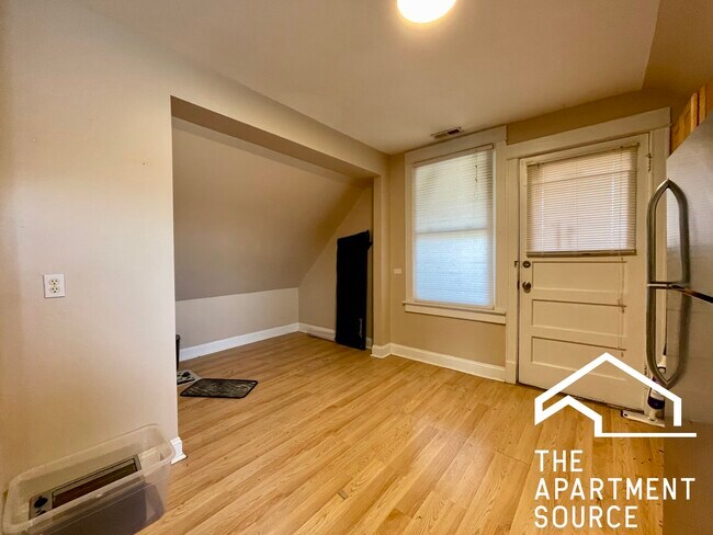 Photo - 3434 W Drummond Pl Unit 3