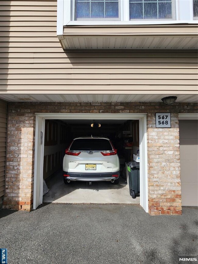 Photo - 567 Windsor Dr Unit 712