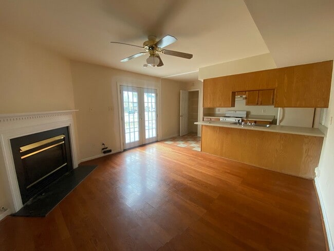 Photo - Spacious 3 Bedroom 2.5 Bathroom Home in Randolph Neighborhood