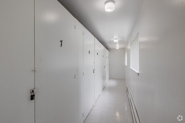 Storage Lockers