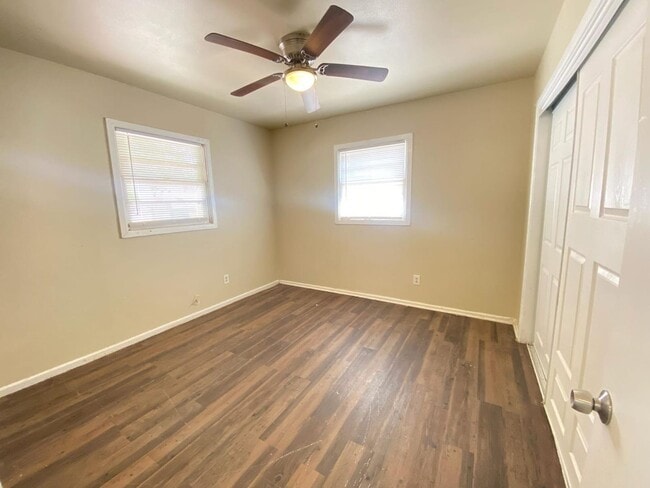 Photo - 1708 E Dartmouth St Unit 1708 E Dartmouth  A