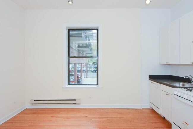 Photo - 4715 N Sheridan Rd Unidad N31