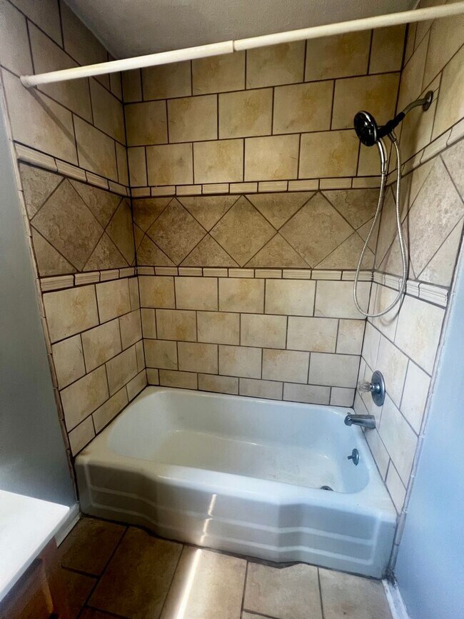 Photo - Adorable 2 bedroom home