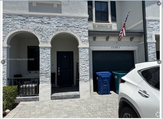 Building Photo - 13383 SW 287th Ter Rental