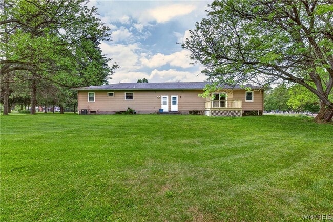 Photo - 5751 Curriers Rd