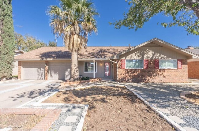 Building Photo - 3518 Fairmont Dr