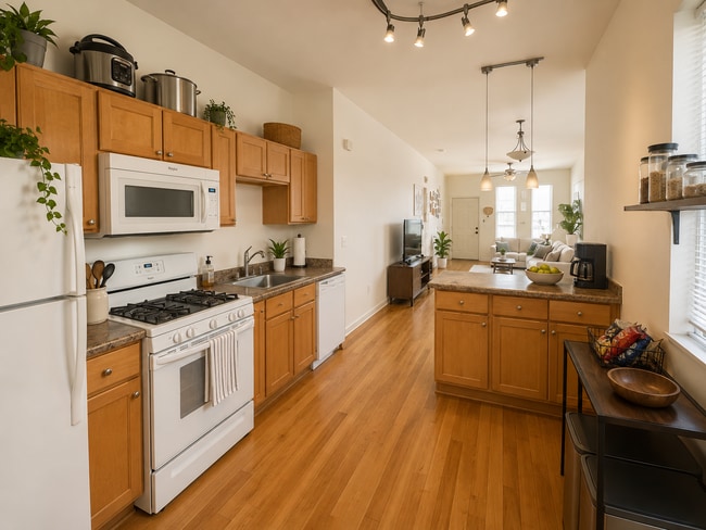 Photo - 385 E Becher St