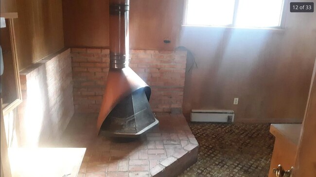 Photo - Beautiful Spacious 3bedroom/2bathroom House