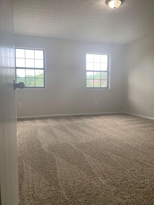 Photo - 5984 Little Brook Way