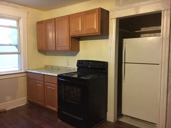 Photo - 129 Oak St Apartment Unit 3