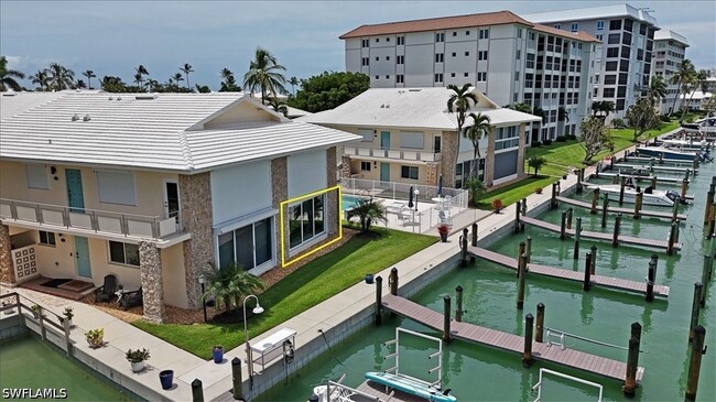 Photo - 2500 Gulf Shore Blvd N Unidad S10