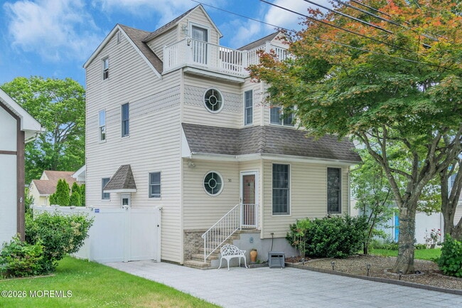 Building Photo - 30 Gladney Ave