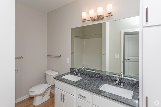 2BR, 2BA - 1.215SF - Heights of Mendota Apartments 55+