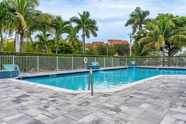 Amberton Luxury Townhomes - Townhomes for Rent - Naples, FL | ForRent.com