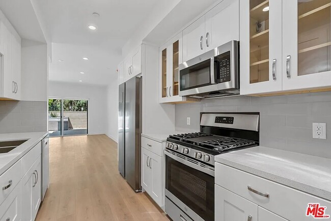 Photo - 2336 Westwood Blvd