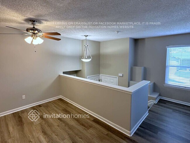 Photo - 17600 Ponderosa Ave