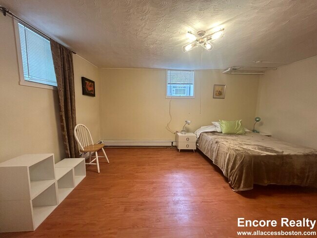 20 Stedman St Unit G