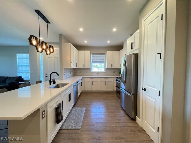 Photo - 8021 Calle Canovas St House