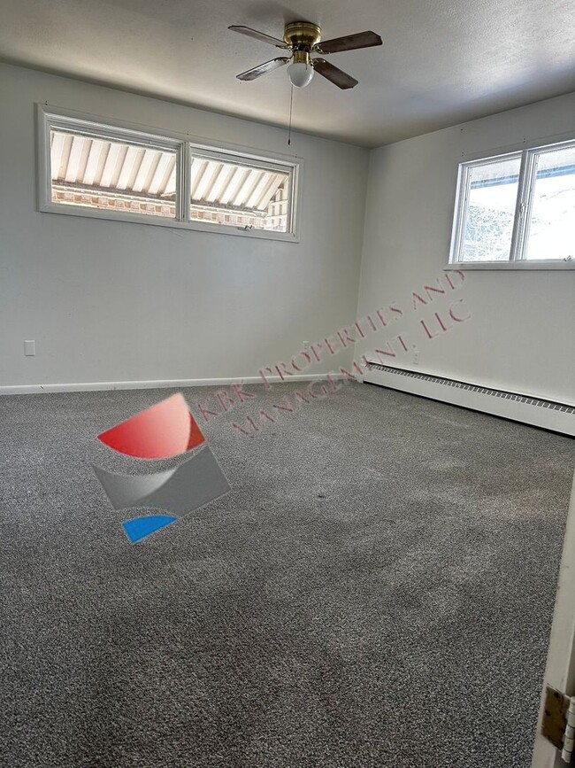 Photo - 1011 Fourth St