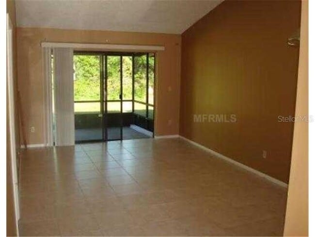 Photo - 104 Creekside Way