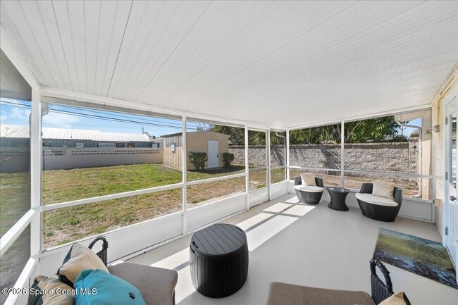 Photo - 475 Coral Dr