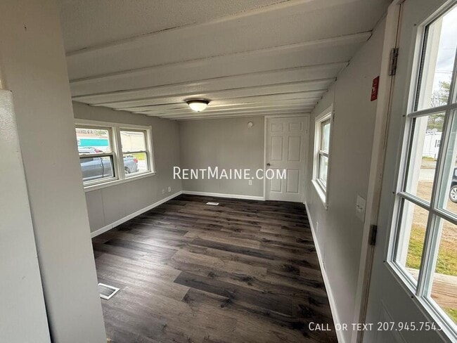 Photo - 799 Stillwater Ave