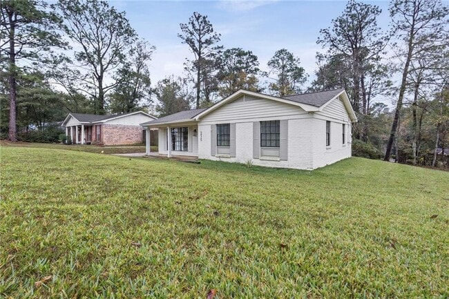 Photo - 5925 Couton Dr