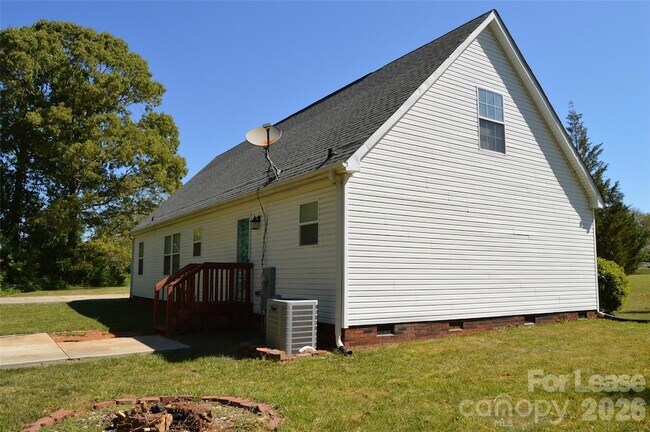 Photo - 118 Grain Dr