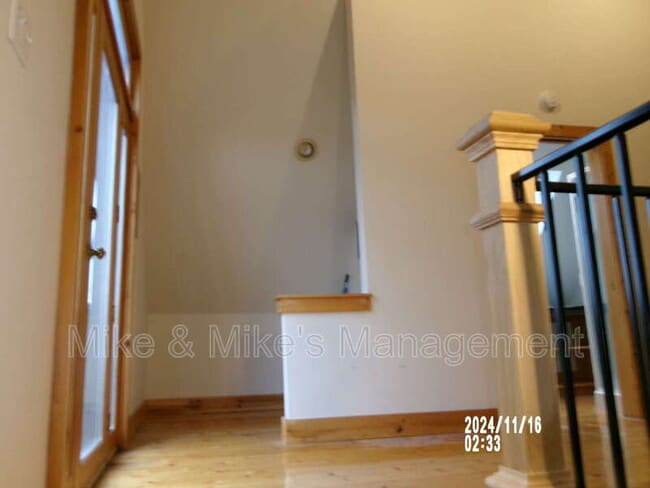 Photo - 1140 E Hamilton St