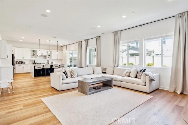 Photo - 17715 Hillside Way