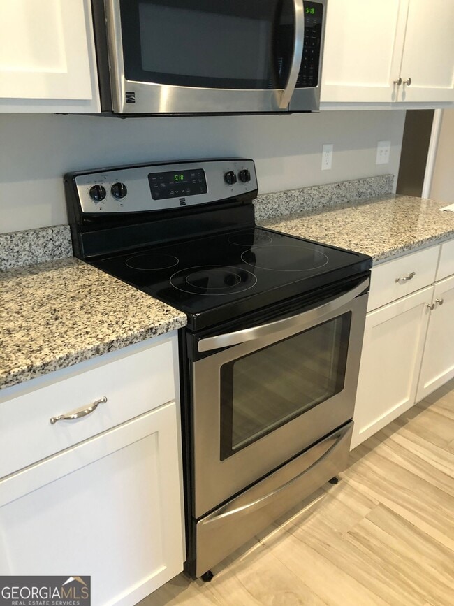 Photo - 108 Marshall Ct