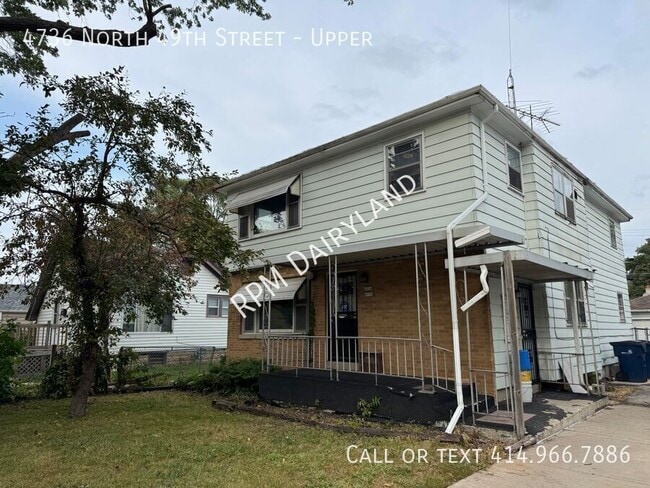 Building Photo - 4736 N 49th St Unit Upper