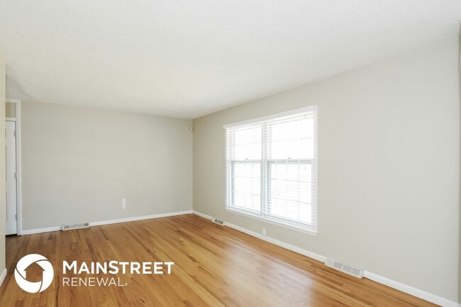 Photo - 13107 Sycamore Ave