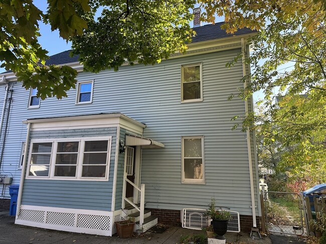 Photo - 12 Thayer St Townhome