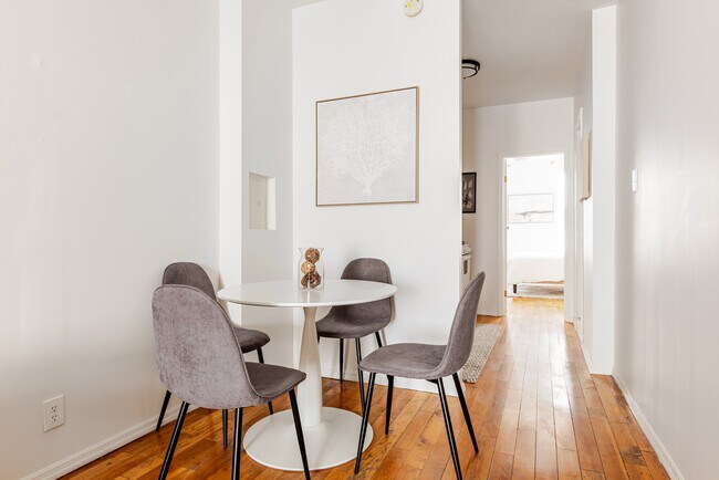 Photo - 221 E 26th St Unit FL2-ID1054298P