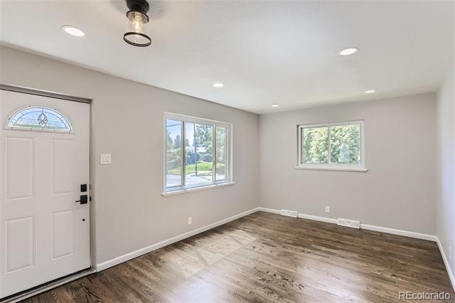 Photo - 4503 Bryant St