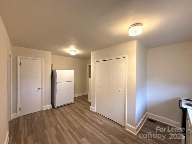 Photo - 1522 Browns Ave