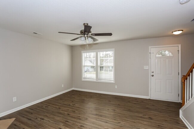 Photo - 642 Tribune Dr