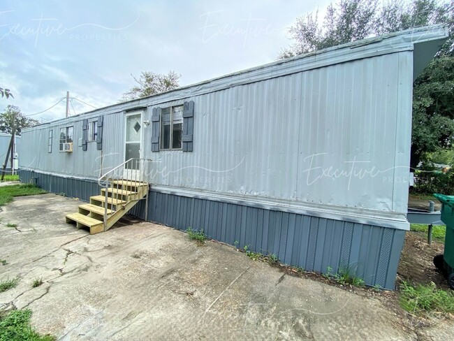 Building Photo - Recently Remodeled 3-Bed Mobile Home in Sulphur Unit 15