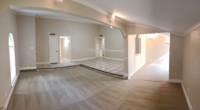 Photo - 2901 Robin Hill Ln