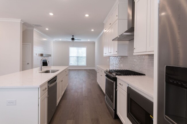 Photo - Immaculate, new 3BR/3.5BA townhome in The Maxwell community in Alpharetta GA.