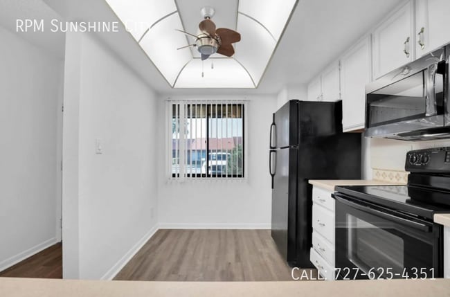 Photo - 7360 Ulmerton Rd