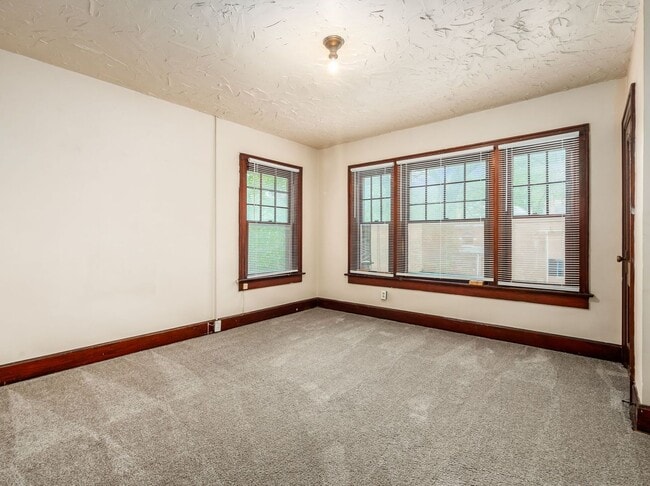 Photo - 2086-2090-2090 N 4th St Unidad 2086