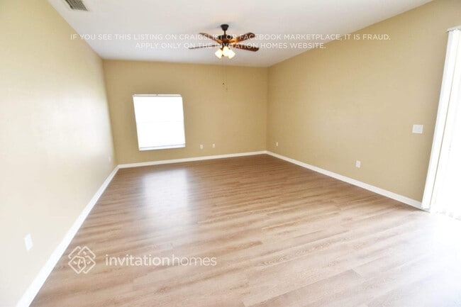 Photo - 207 Smokey Hill Ave