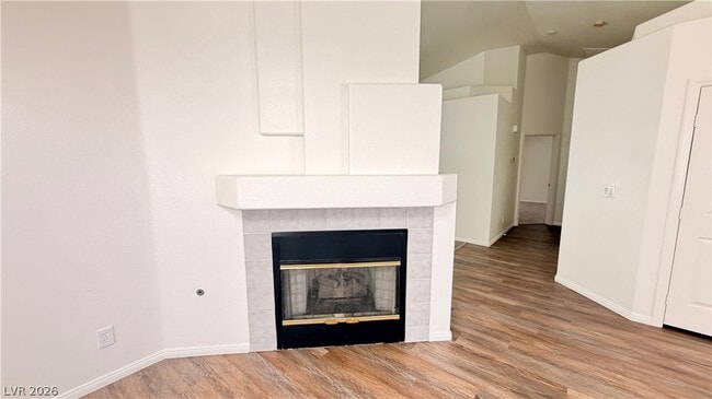 Photo - 6263 Dalbergia Ave